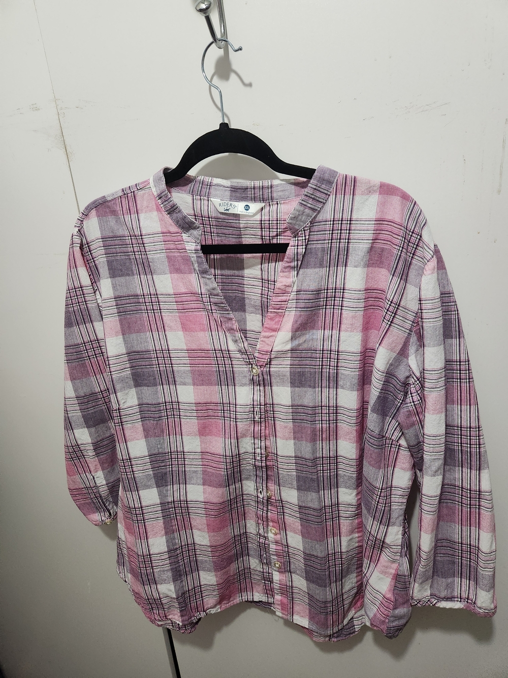 Lee Riders Pink and Purple Plaid Button-Up Shirt